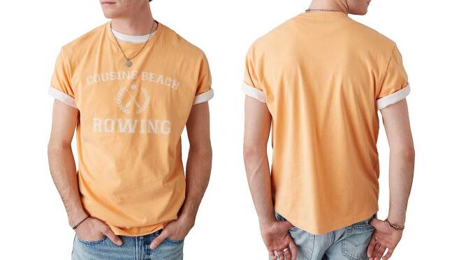 “表兄弟”海滩划船橙色的形象图形t恤。