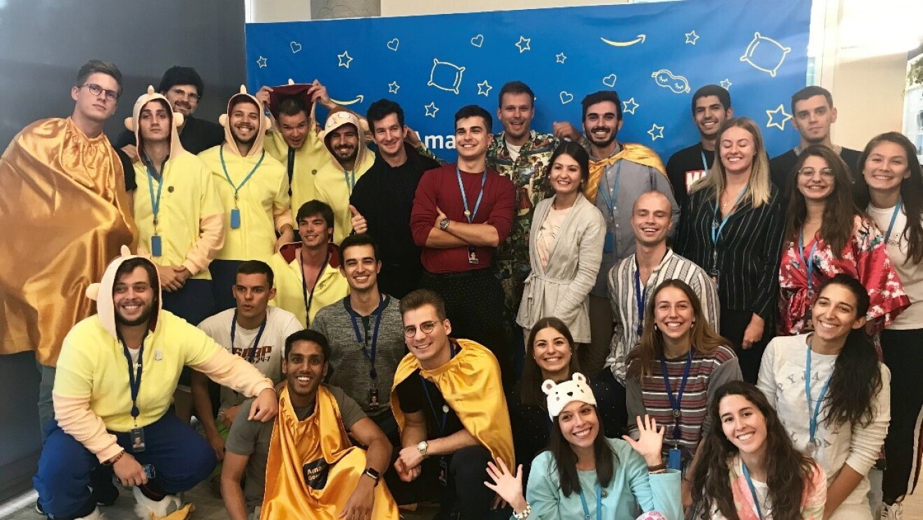 Spanish team celebrating Amazon Goes Gold in Madrid corporate office