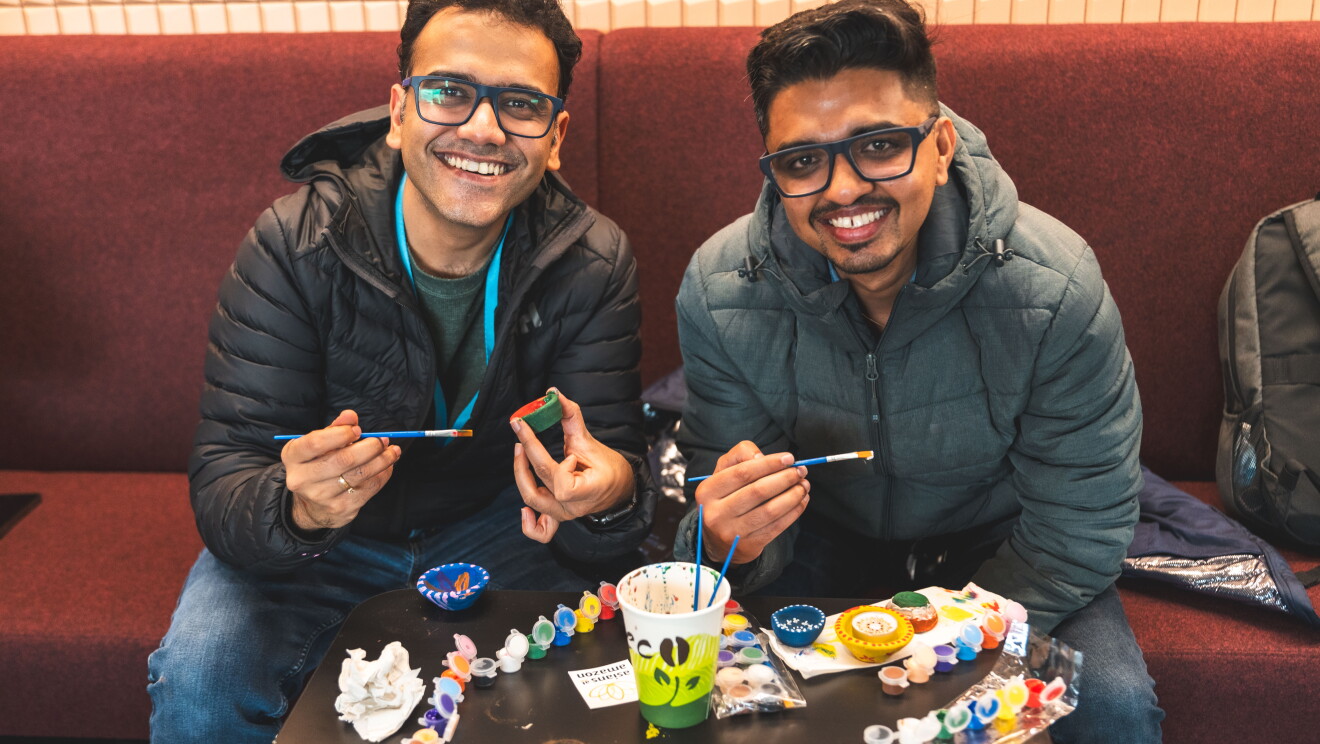 Amazon x Diwali YVR-13