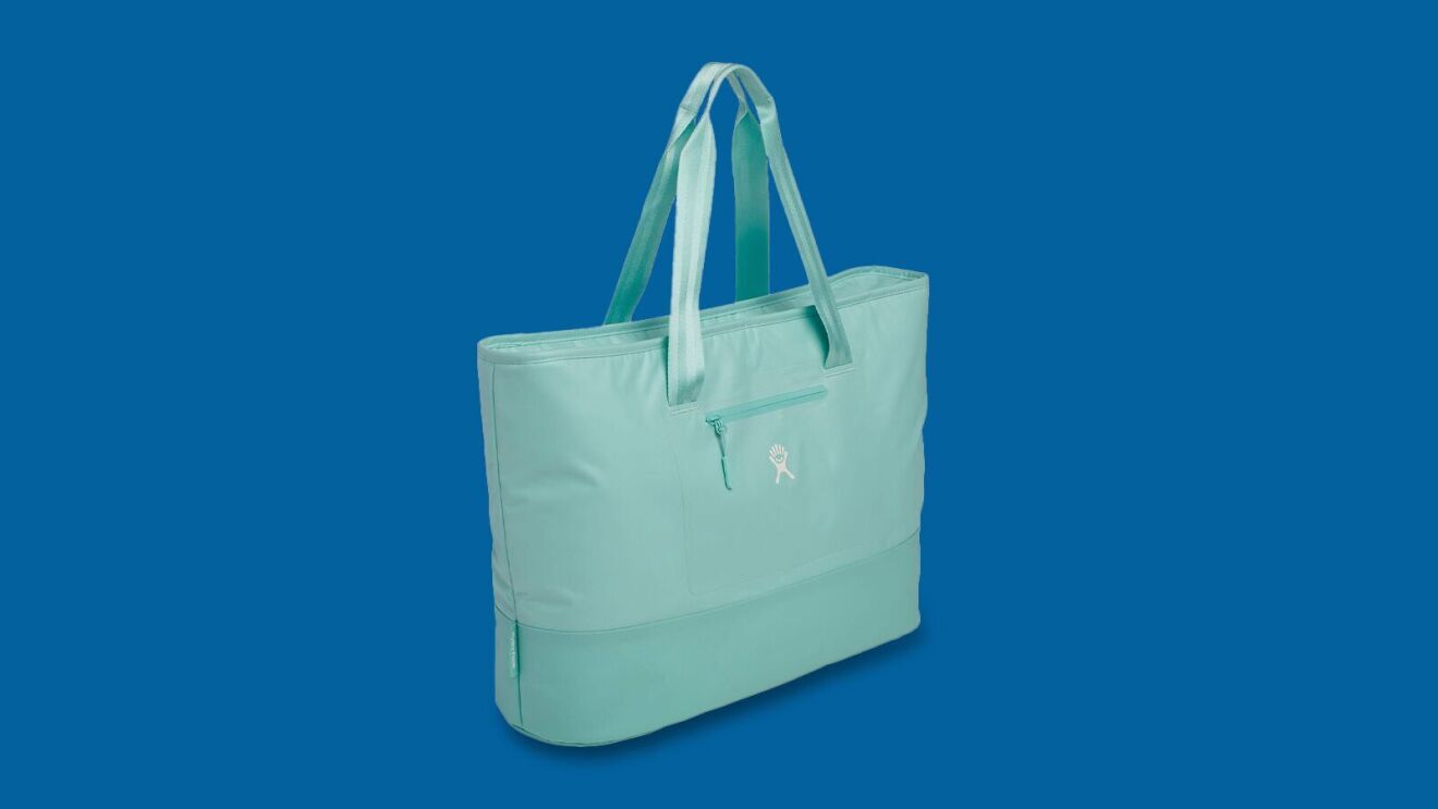 An image of an insulated tote bag.