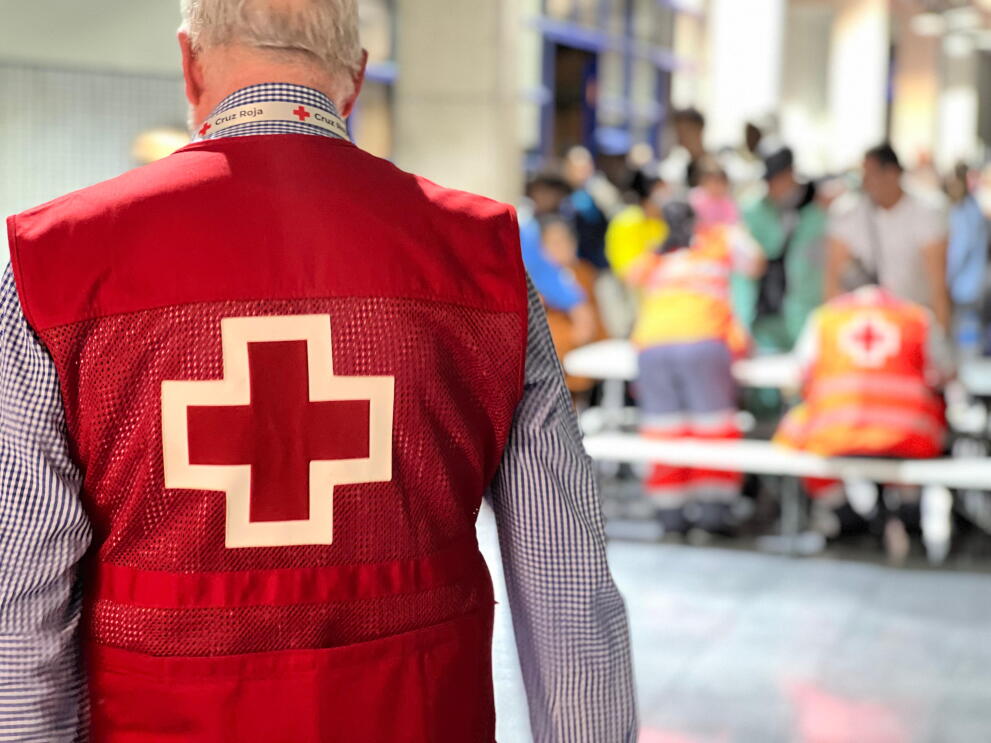 red cross spain disaster relief valencia floods 