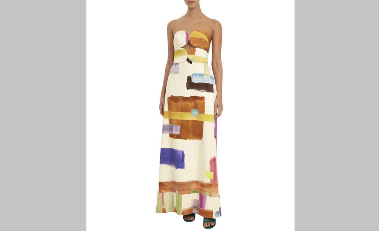 An image of a model wearing an Adriana Degreas dress.