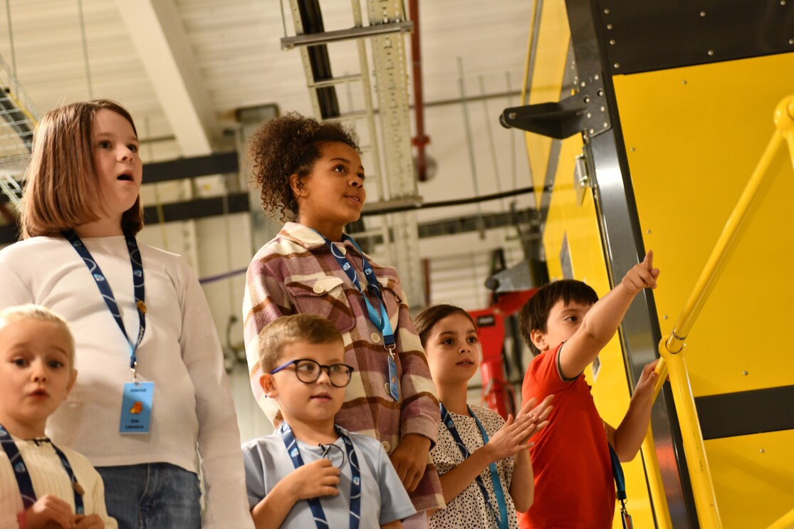 Amazon Darlington Employees give their kids a Special Peek Behind the Scenes this Festive Season