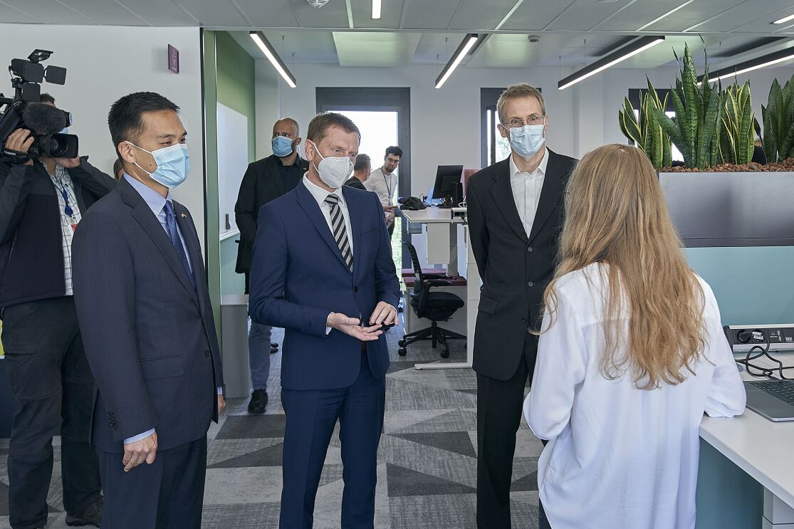 Was macht die Cloud elastisch? Oder: Das Team von Amazon Web Services aus Dresden stellt sich vor