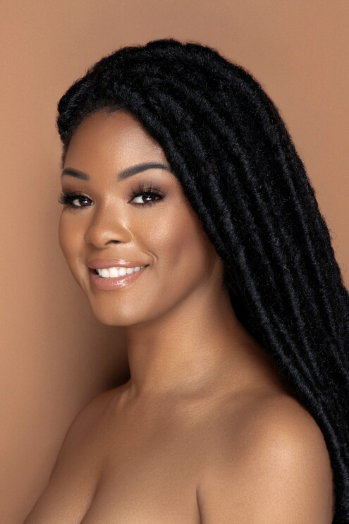 Images of the sellers featured on the 2020 Oprah's Favorite Things list.
