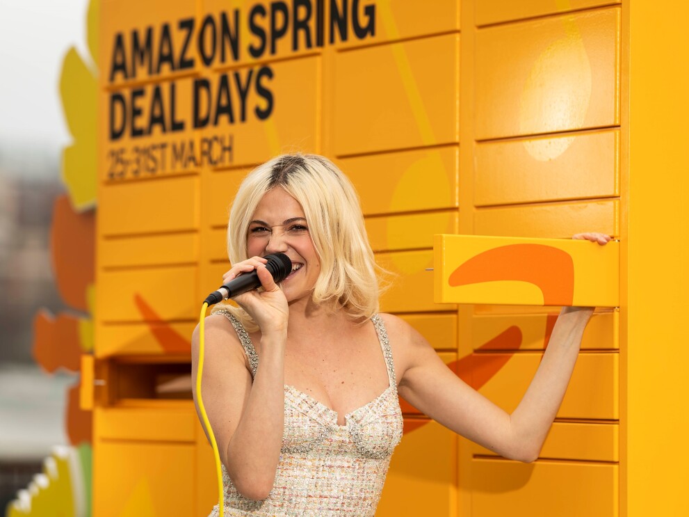Pixie Lott performing at Amazon's Spring Deal Days event