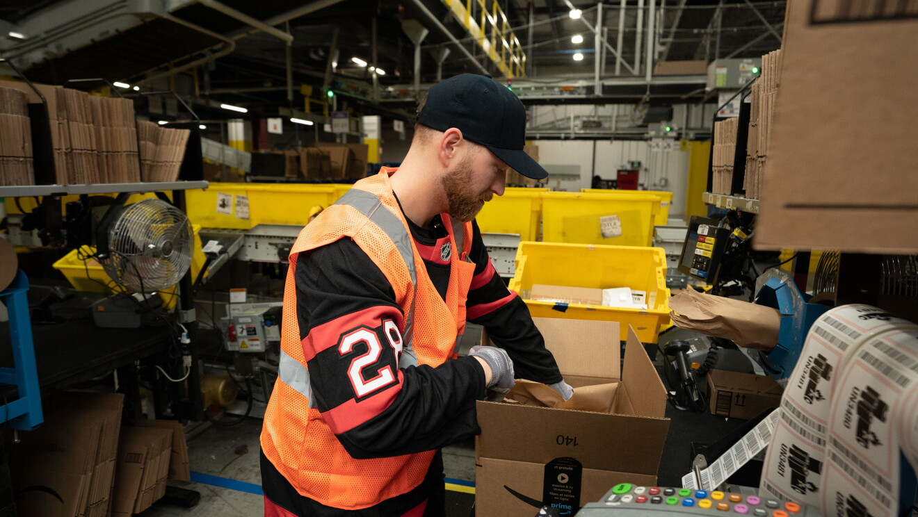 Ottawa Senator hockey player packaging boxes