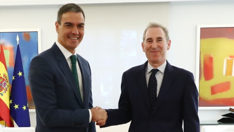 Pedro Sanzhez y Andy Jassy.