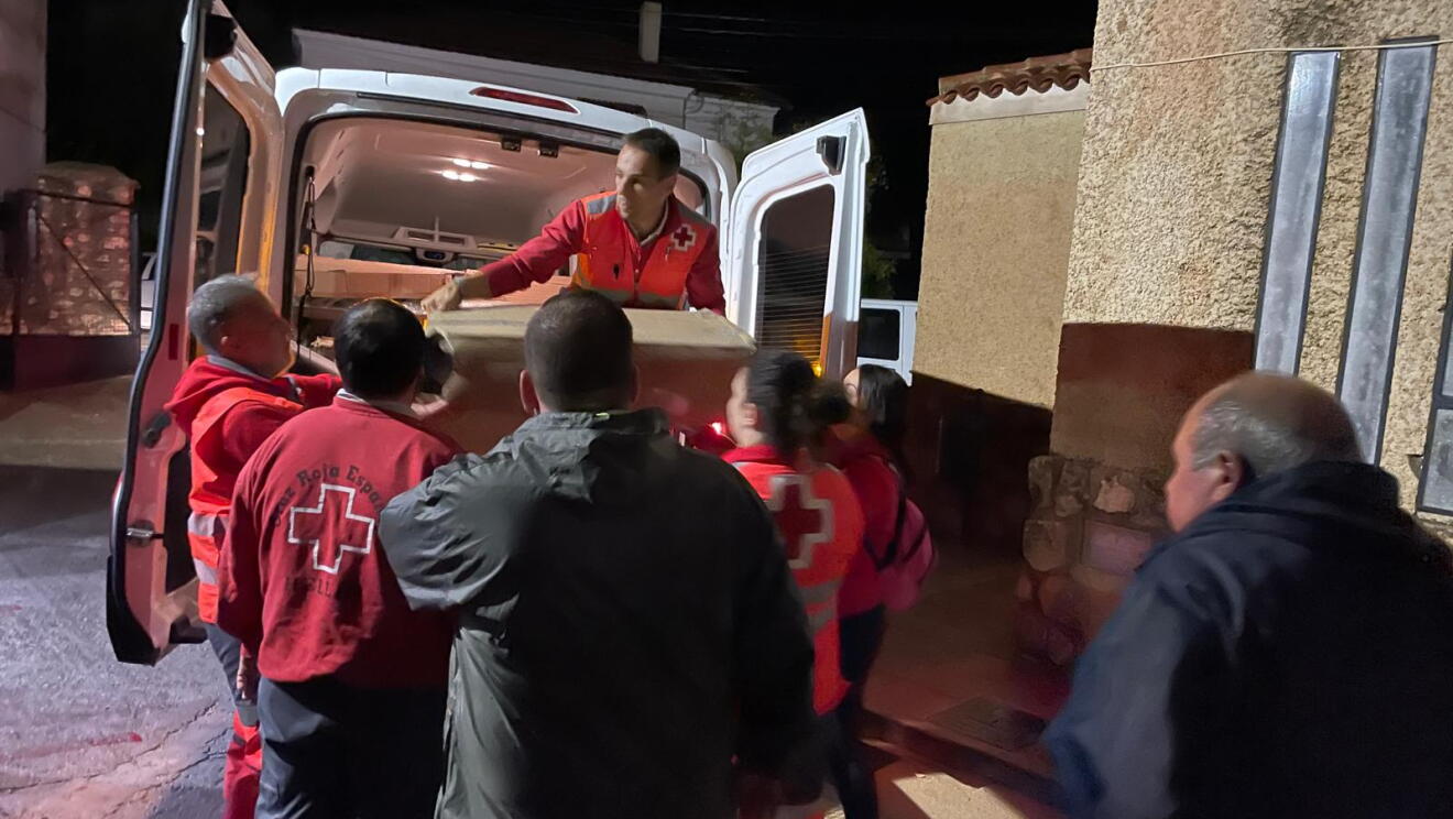 red cross spain disaster relief valencia floods 6 