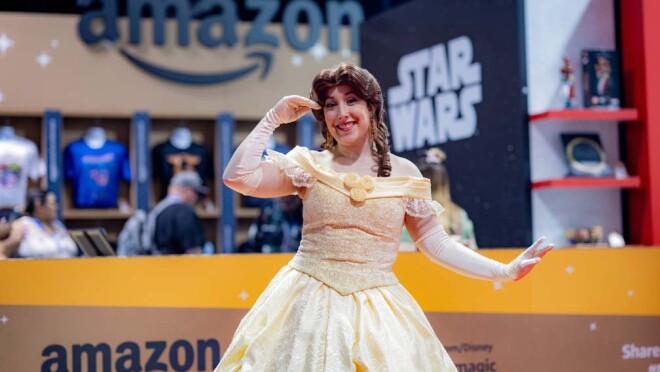 The World's Foremost Disney Cosplay Expert Weighs in on Fashion's Princess  Moment - Fashionista