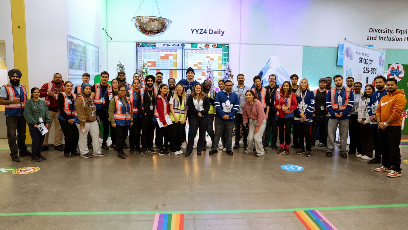 Toronto Maple Leafs hockey player packing boxes 