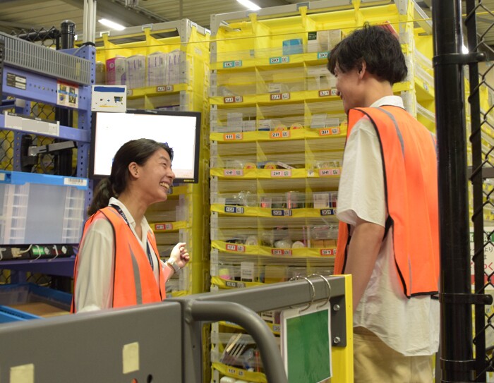 Amazonを支える物流拠点での仕事