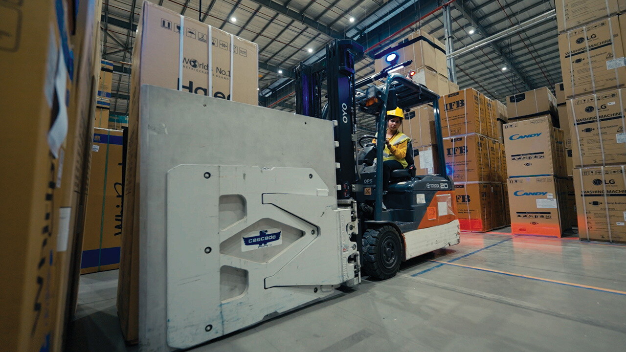 Meet Akshata – Forklift operator at Amazon Fulfilment Center