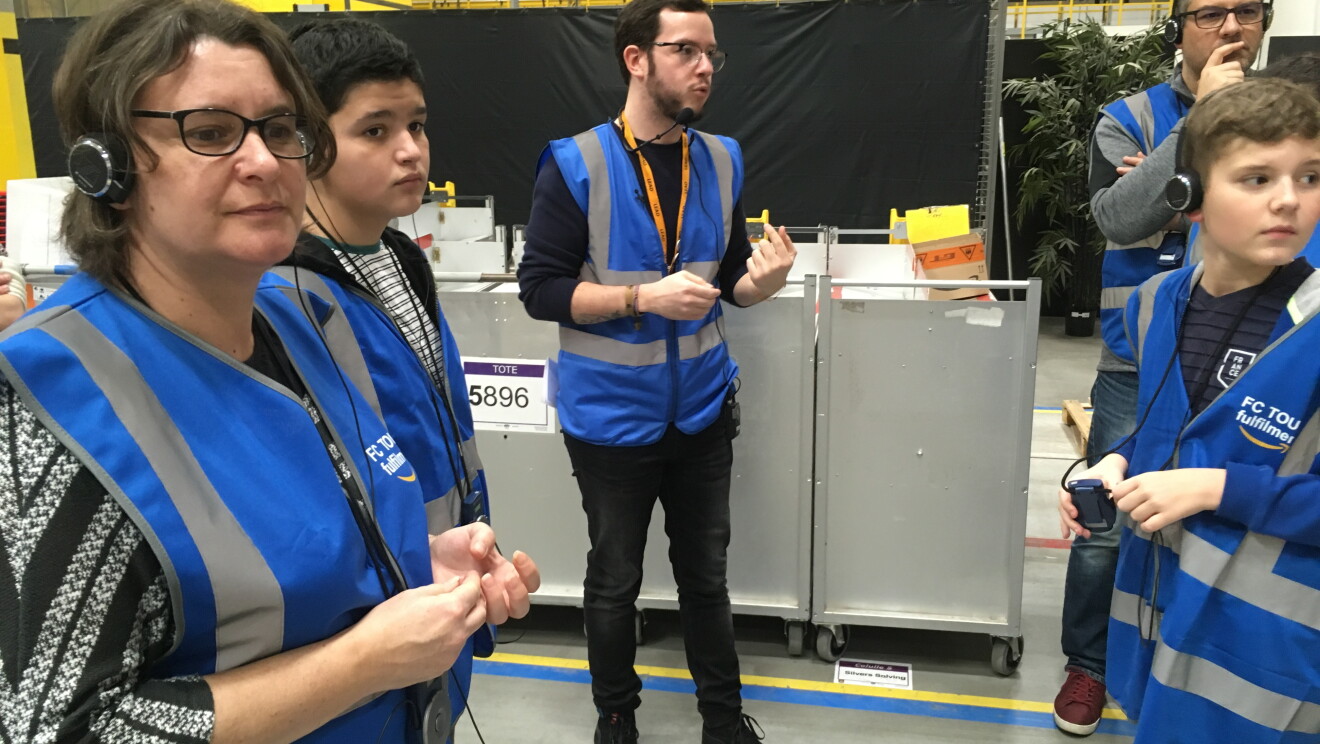 Laissez-vous guider par Pierrick Gajewski dans les coulisses du centre de distribution de Saran
