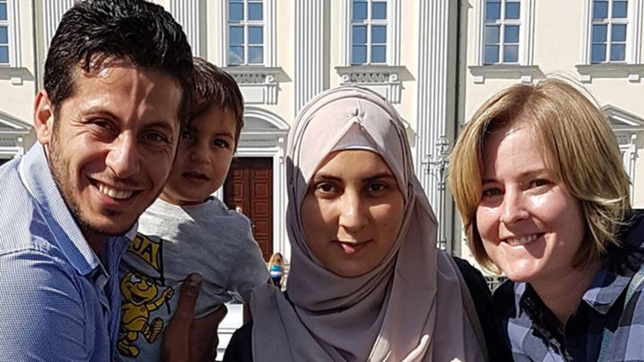 Anne und Moustafa mit seiner Familie