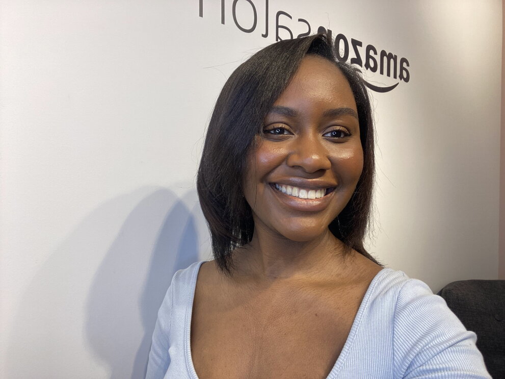 Taking Selfie inside Amazon Salon 