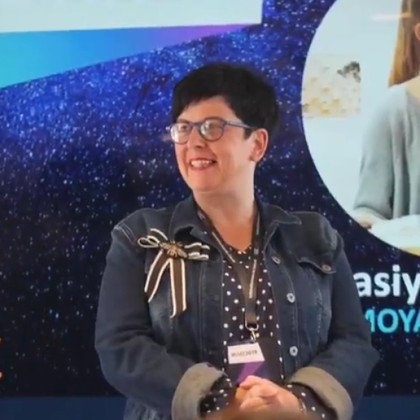 Auf der UdZ Kick-off-Veranstaltung wird eifrig diskutiert - mit dabei ist auch die ehemalige UdZ-Gewinnerin Ines Spanier. 