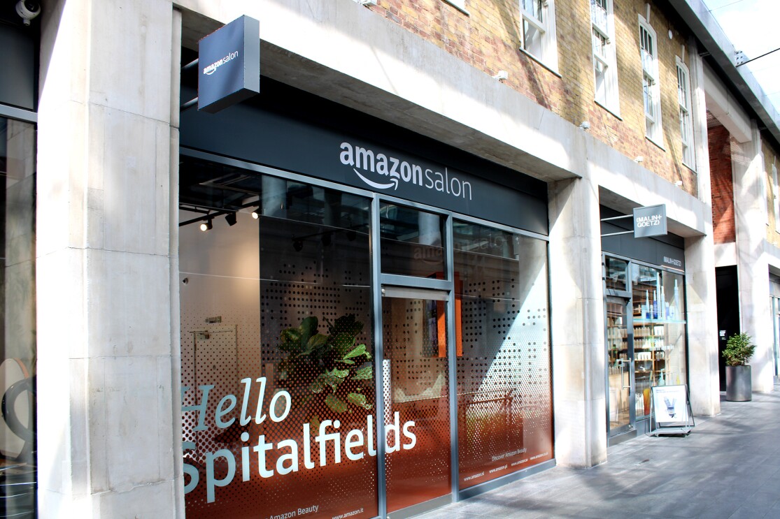 Outside Amazon Salon in Spitalfields 