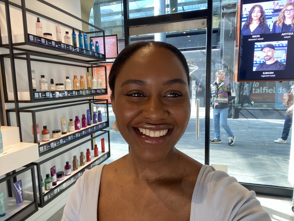 Before picture inside Amazon Salon
