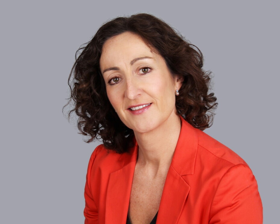 Fiona Mcdonnell Amazon Executive 