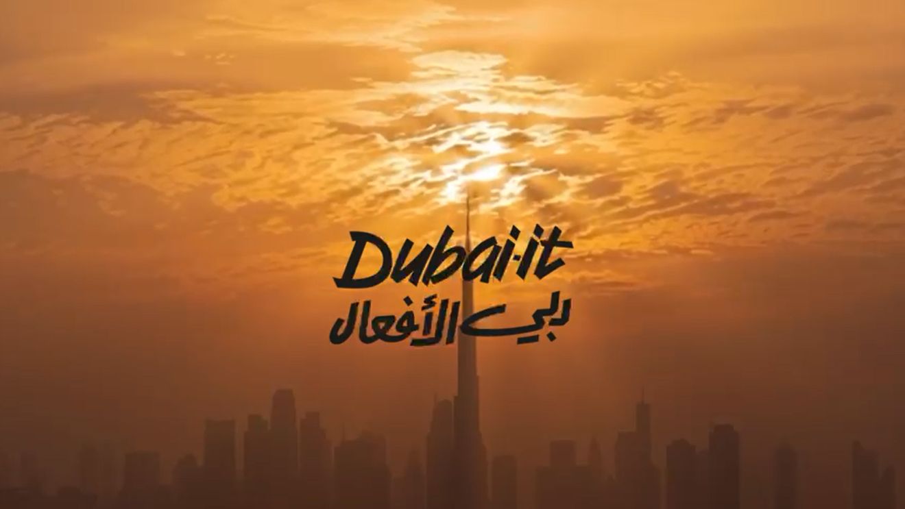 Dubai It opening shot of Video showing dubai in the background with burj khalifa in the centre
