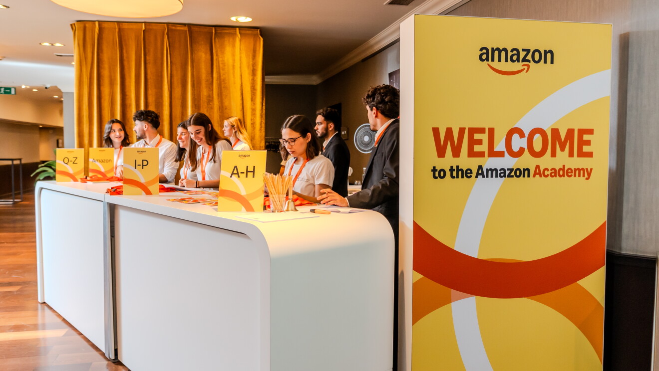 Amazon Academy - 005.jpg  