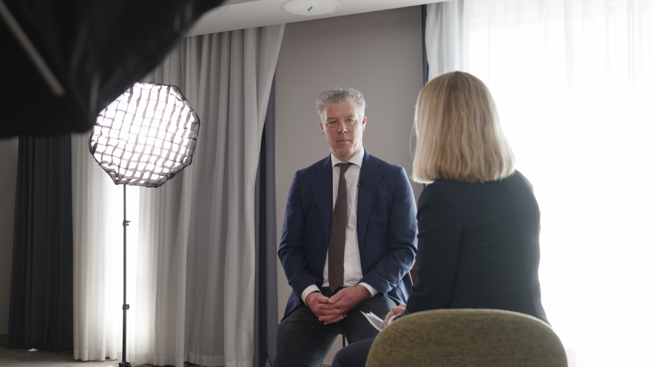James Waterworth, Amazon's Director of EU Public Policy, and Salomé Cisnal de Ugarte, author of the study "The Digital Markets Act – A Procedural Journey Towards Effective Compliance   