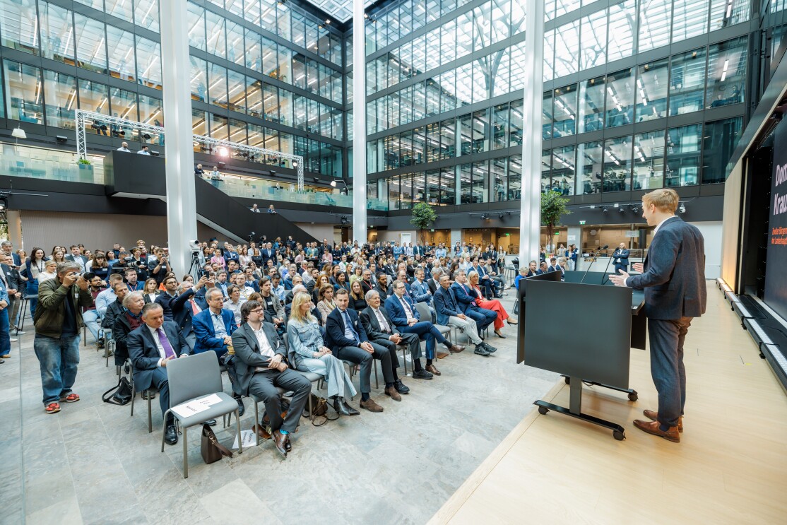 Amazon MUC21 Opening Rede Dominik Krause