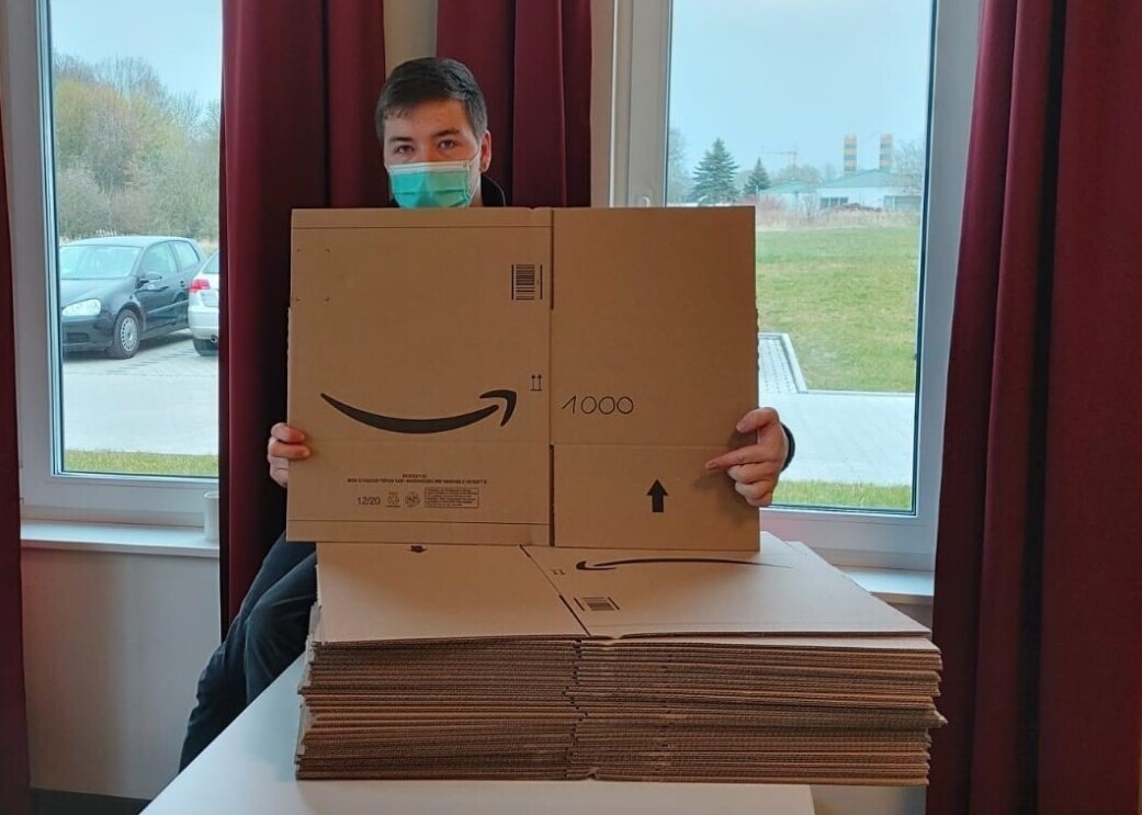 DRK_Kartonagespende aus FRA3