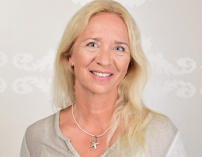 Tierärztin Dr. Britta Dobenecker