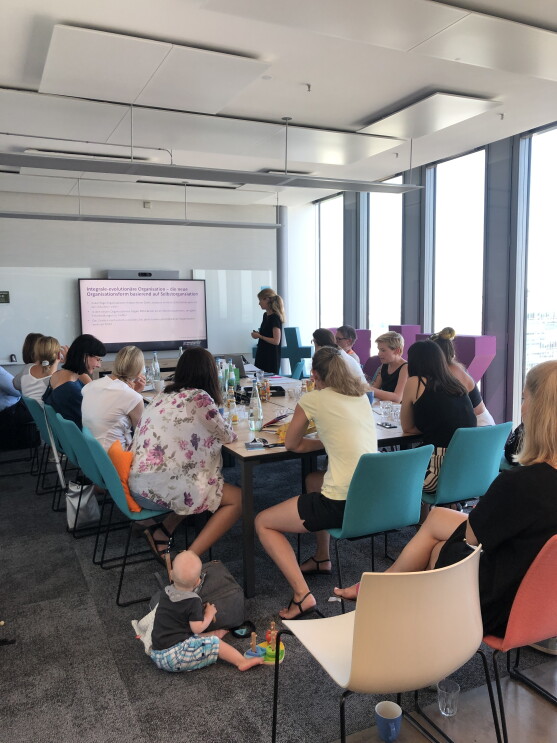 Female Entrepreneurs of the Future in Munich: the success story goes on - conference room 