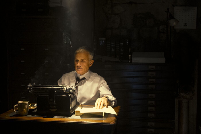 The Consultant - inline image 
