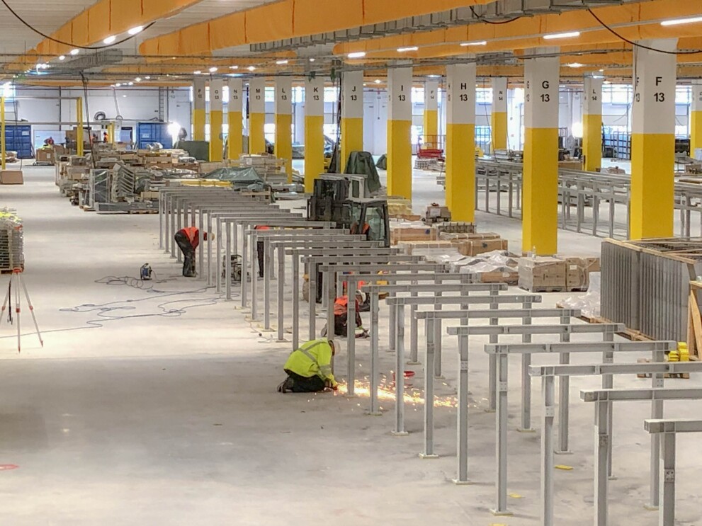 Achim im Bau - Halle mit Bauarbeitern