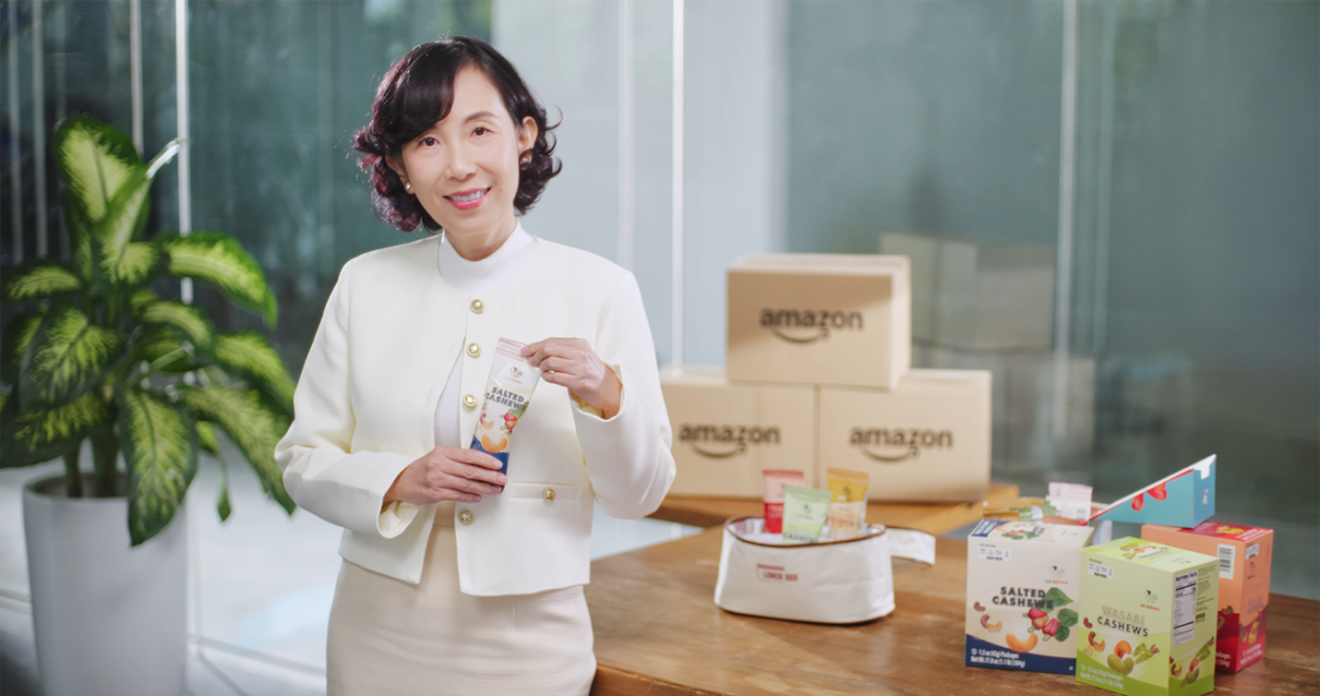 NEWBAM founder Ms. Nguyen Huynh Thu Truc built a Vietnamese cashew brand reaching international health-conscious consumers through e-commerce export on Amazon.