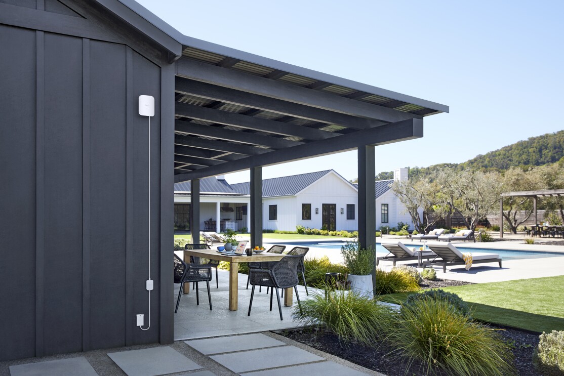 eero Outdoor 7_Outdoors