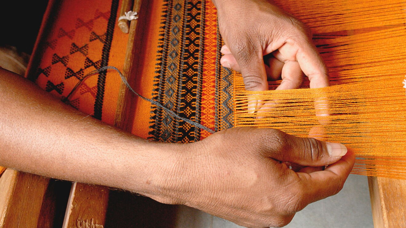 Celebrating National Handloom Day: 7 textiles crafts to explore on Amazon.in