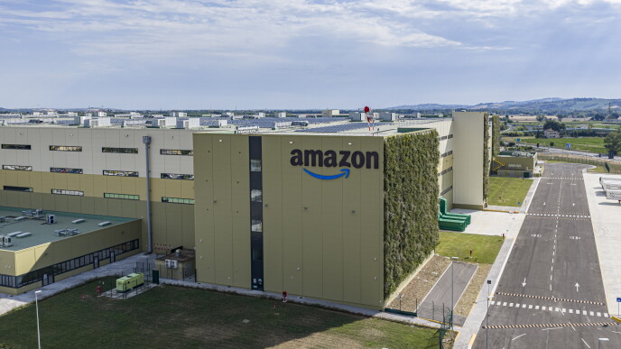 30 miliardi investiti e 19.000 posti di lavoro creati: l’Amazon Effect in Italia. 6 modi in cui Amazon contribuisce alla crescita del Paese
