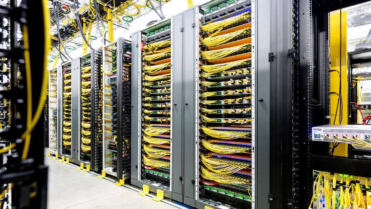 Hardware Engineering Lab Amazon Web Services