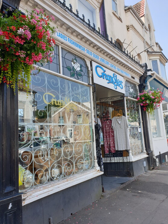 Vintage shops in Swansea