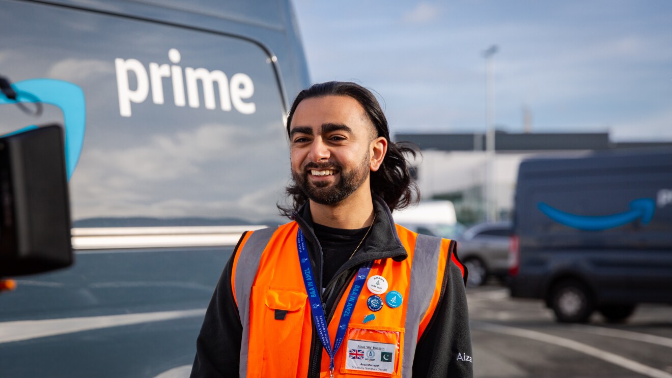 Amazon Stars winner, Aizaz Hussain from Amazon's Croydon Delivery Station