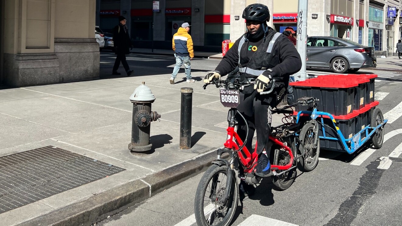 Amazon grocery delivery in NYC.