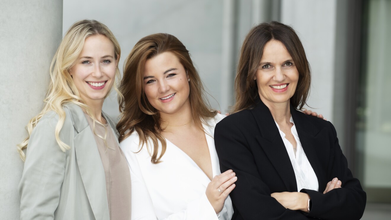 Christina Antonie Reh_Sophia Sauter and Simone Paschedaq_Baybies