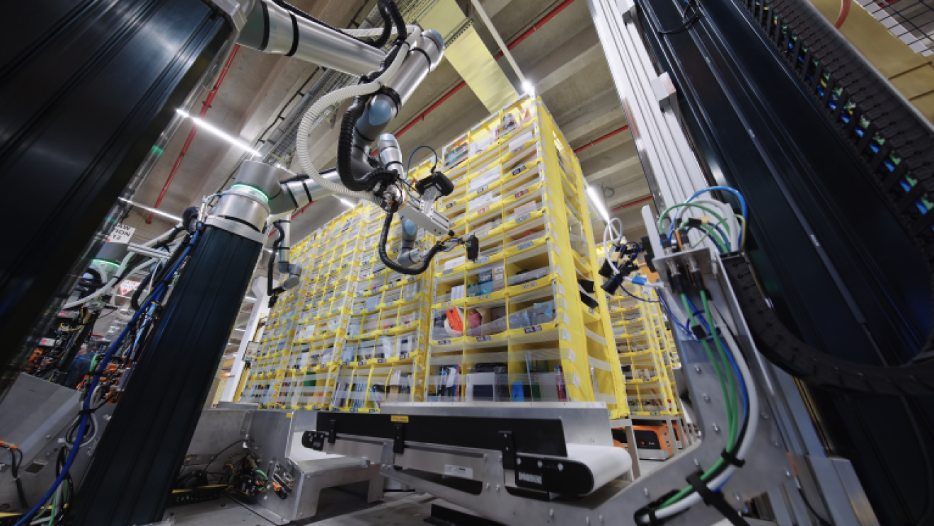 Amazon robotics 