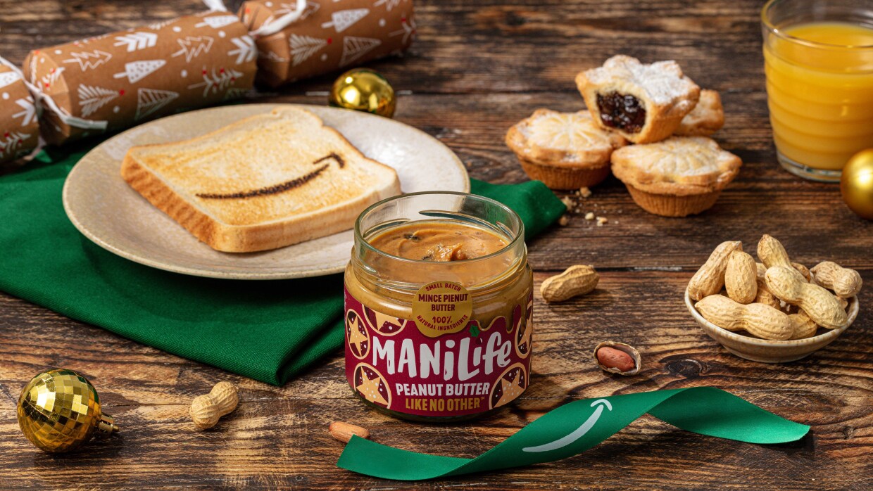 ManiLife Pienut Butter bring spread on toast