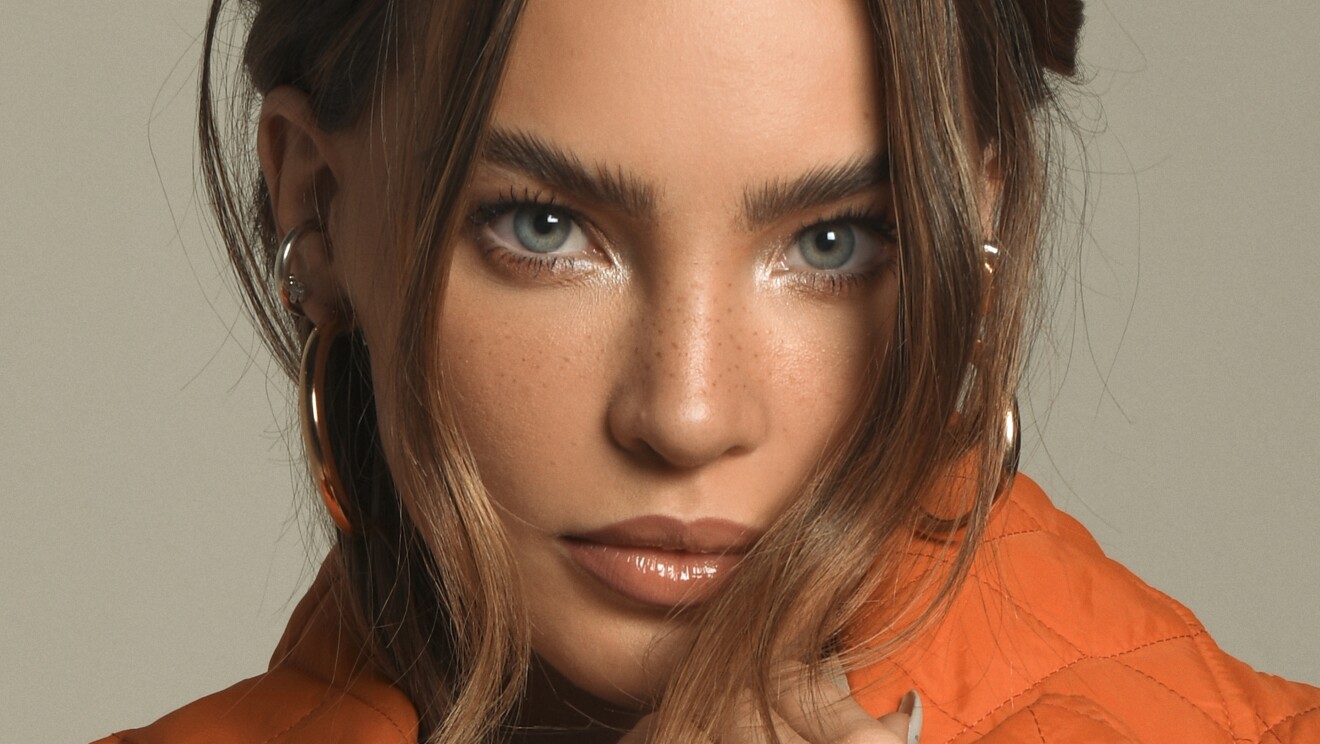 Foto de  Belinda para la serie Mentiras, la serie, de Prime Video.