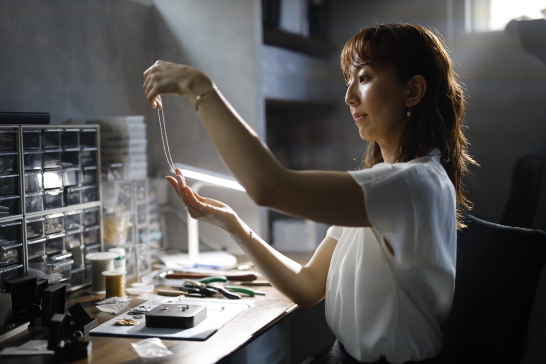 女性の毎日を輝かせたい──シンプルで個性が光るジュエリー販売で起業
