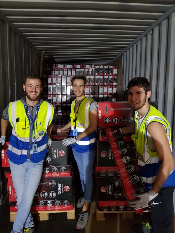 Amazon associates in our Milan fulfillment center participate in a 70s theme