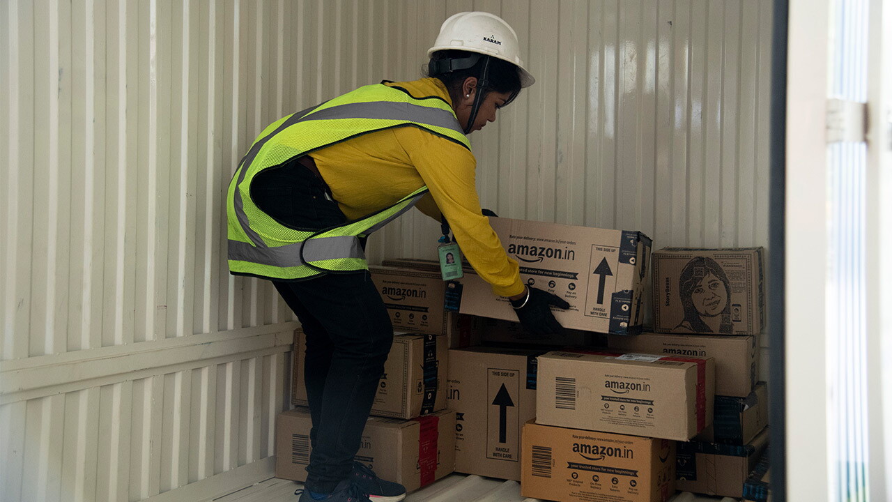 Customers Package - Amazon’s Outbound Area