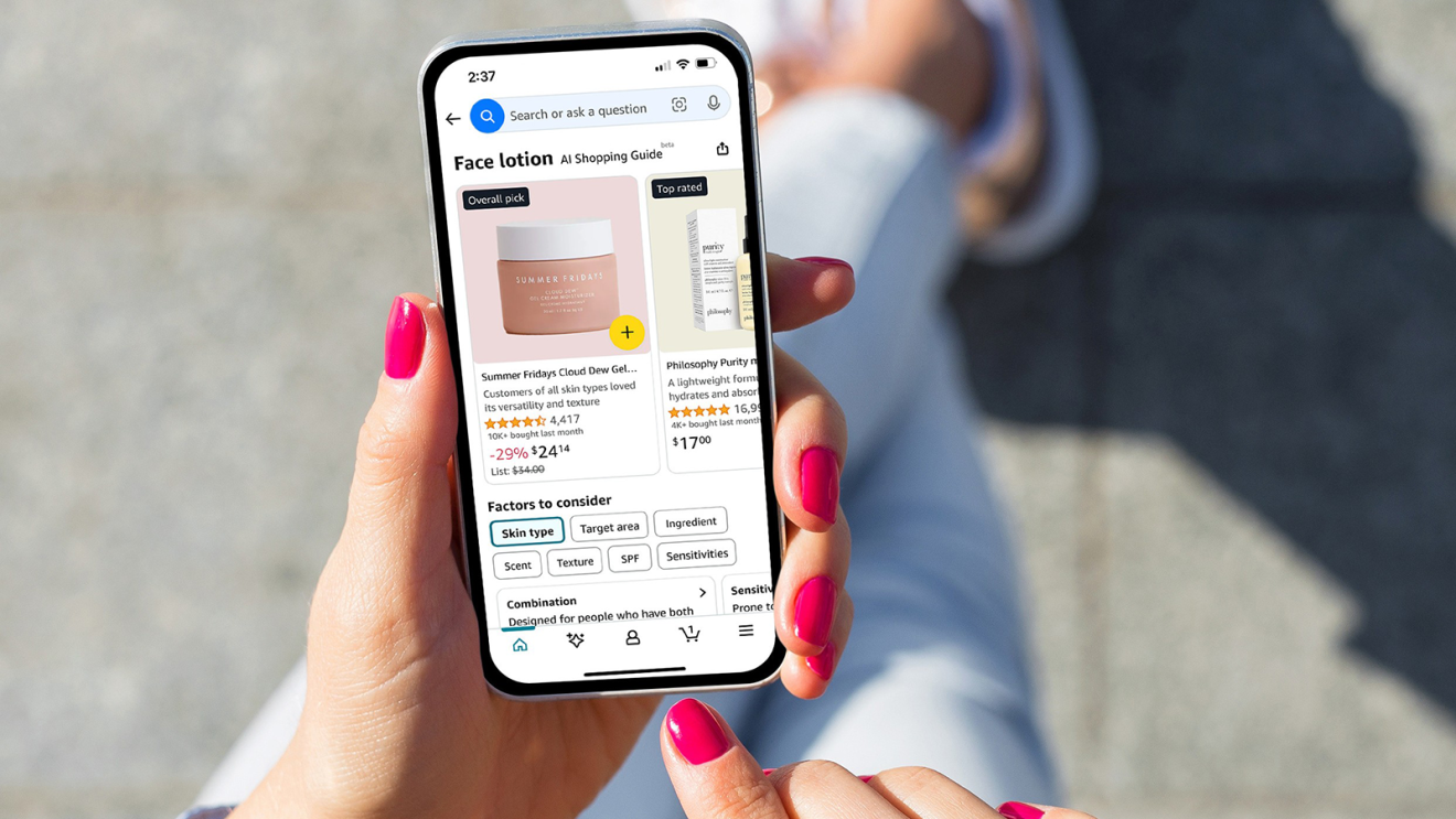 A customer shopping on Amazon.com using AI Shopping Guides
