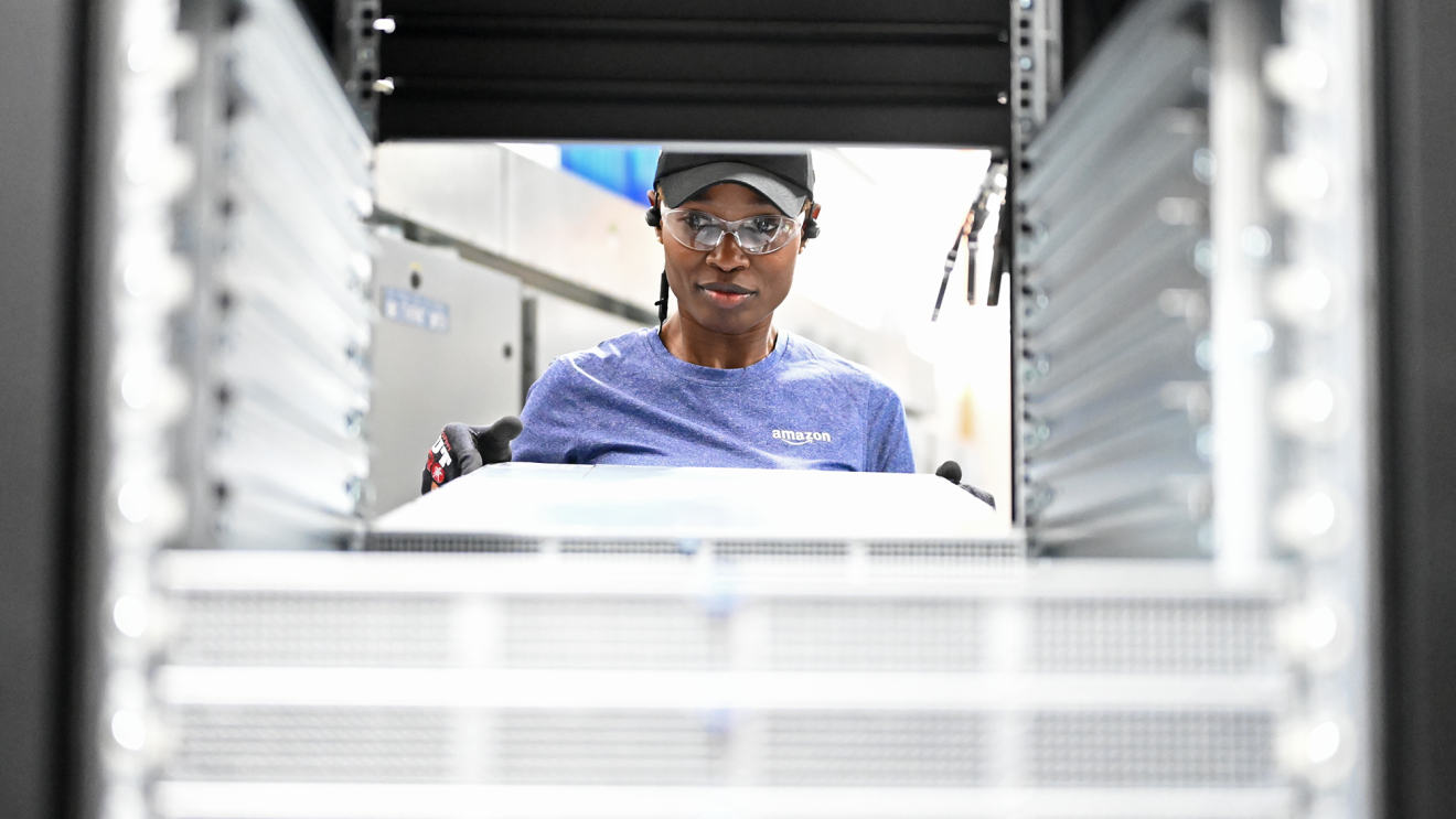 AWS announces new training programs and renewable energy projects in Mississippi